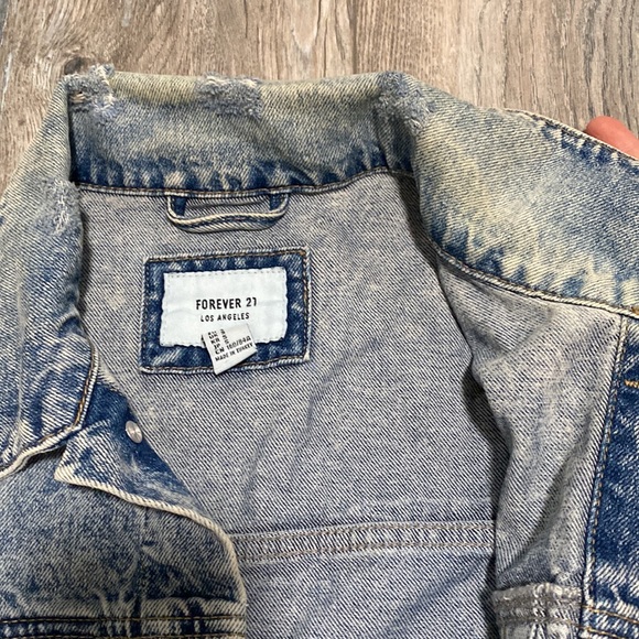 ⭕️3for$15⭕️ Denim crop jacket - Picture 12 of 13